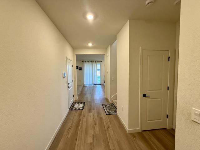 2121 Stagecoach Road, Patterson CA: https://media.crmls.org/mediaz/1618508d-939b-4387-993a-154b3a6ceabc.jpg