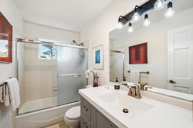 24826 Santa Fe Street, Carmel CA: https://media.crmls.org/mediaz/161a5405-74af-42d9-84fd-0c82db1ac5da.jpg