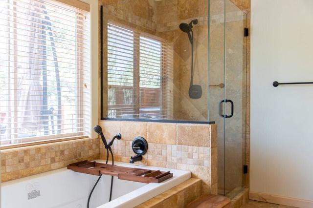 289 Stony Creek Road, Big Bear CA: https://media.crmls.org/mediaz/161b06ce-981e-4ccf-bd3a-4ee58d3a35c4.jpg