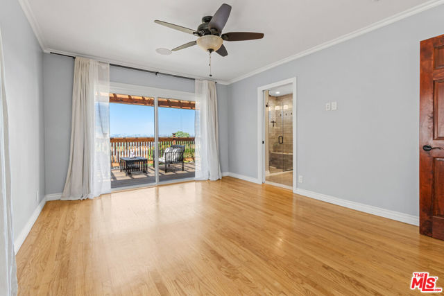 4113 Don Diablo Drive, Los Angeles CA: https://media.crmls.org/mediaz/161bb1b6-47a2-41d9-b069-9e84c8ebbae4.jpg