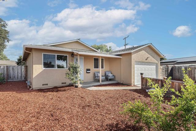 474 Oliver St, Milpitas CA: https://media.crmls.org/mediaz/161d0575-236c-491a-880d-27965855dbfc.jpg