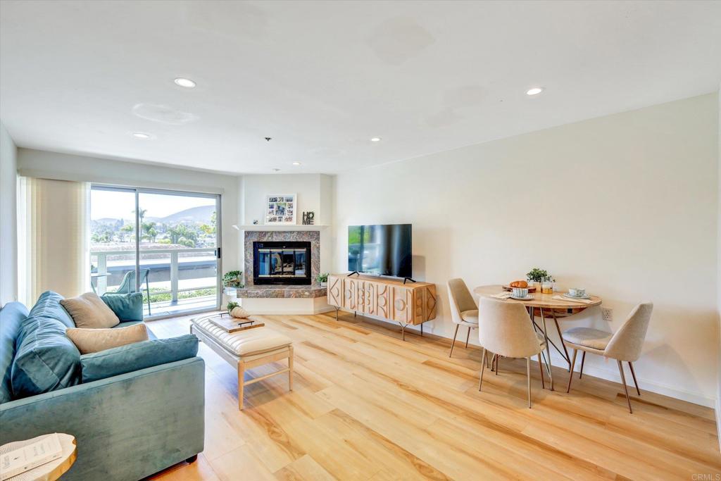 1616 Circa Del Lago #C206