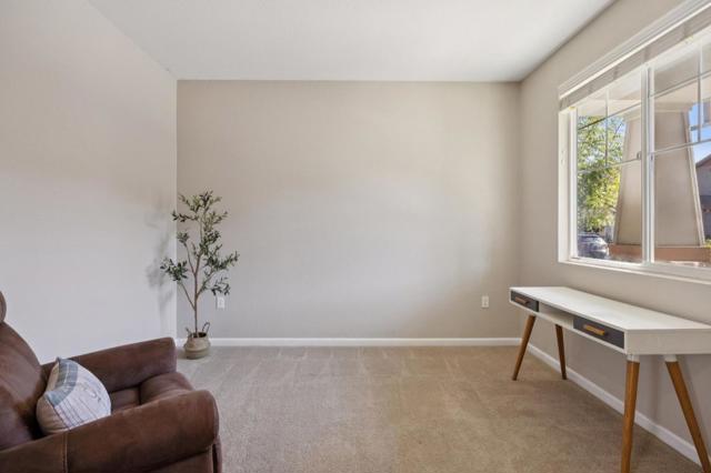 2521 Apricot Way, Gilroy CA: https://media.crmls.org/mediaz/161dac31-3817-4695-9fac-bcfc0787128b.jpg