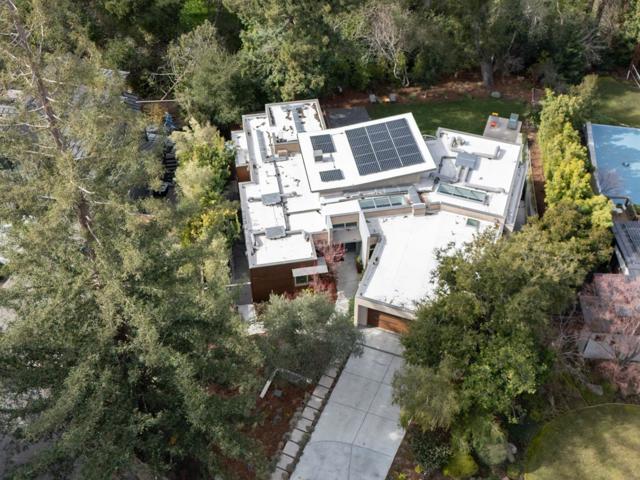 454 Cypress Drive, Los Altos CA: https://media.crmls.org/mediaz/161f4642-2eee-4324-a803-6b777c8d71fe.jpg