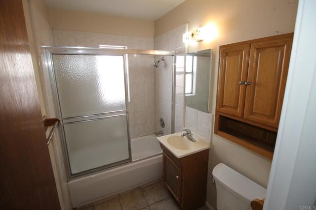 742 Jefferson Avenue, Chula Vista CA: https://media.crmls.org/mediaz/161fa132-06b3-4090-b4a1-94dfa0f40188.jpg