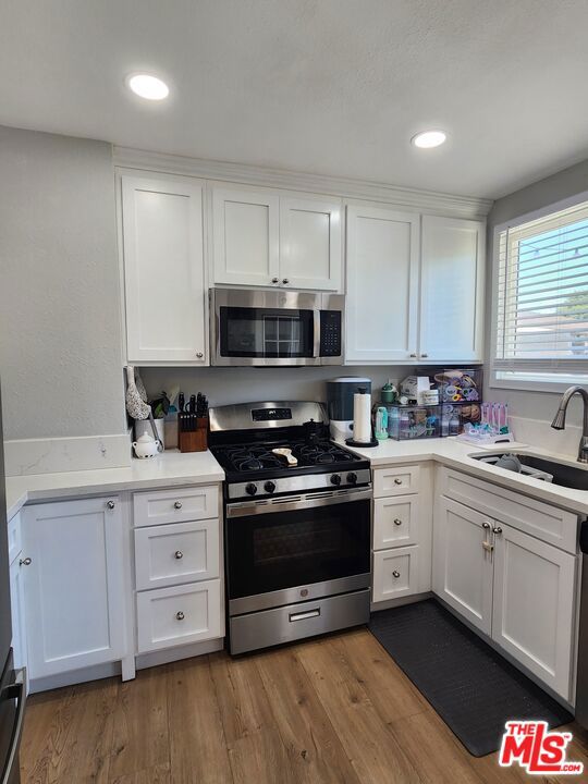 1733 E 123rd Street, Los Angeles CA: https://media.crmls.org/mediaz/162078e4-a7b3-4713-9f74-cdd21878ea31.jpg