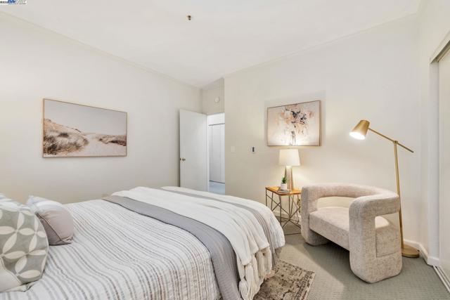 929 E El Camino Real, Sunnyvale CA: https://media.crmls.org/mediaz/16226fac-4a37-48c4-9909-4e8d95fe2c38.jpg