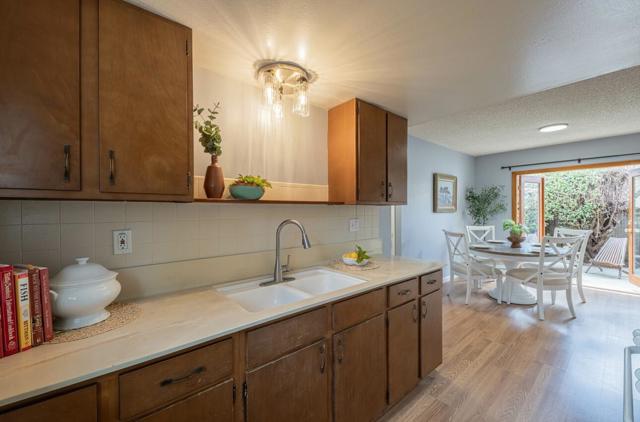 626 Ester Way, Watsonville CA: https://media.crmls.org/mediaz/16228e53-cc35-4a3b-8a6a-100d6c874737.jpg