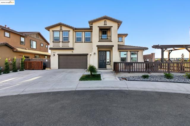 536 Aster St, Vacaville CA: https://media.crmls.org/mediaz/1626b5b4-b4d7-4617-a559-efbfe67df03d.jpg