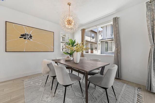37456 Sand Drift Rd, Newark CA: https://media.crmls.org/mediaz/16273e00-67fd-42b0-bfd1-9f42d1e9b2d7.jpg