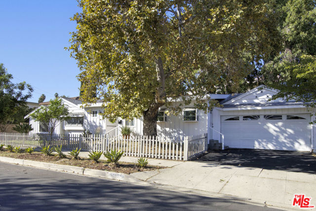 15151 Enadia Way photo 3