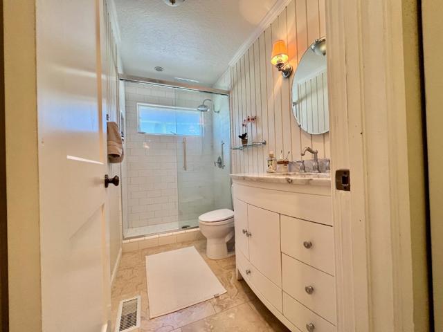 166164 Hyannis Court, Aptos CA: https://media.crmls.org/mediaz/1627a808-b3c7-4d8c-a066-60445258c78e.jpg