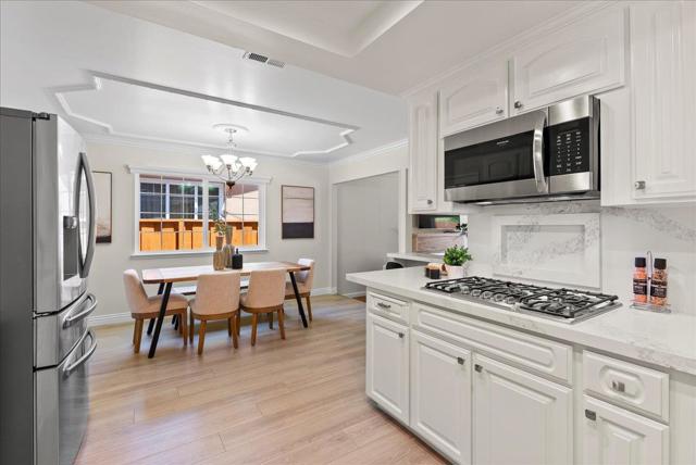 1648 Mount Rainier Avenue, Milpitas CA: https://media.crmls.org/mediaz/1627eaf8-032c-418d-96b8-e0f35ca07388.jpg