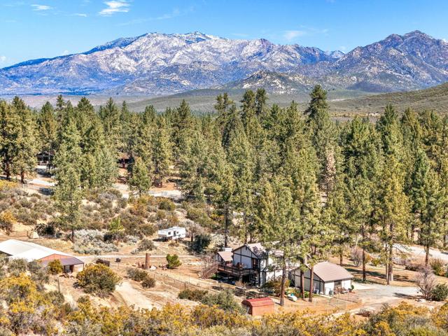 59371 Devils Ladder Road, Mountain Center CA: https://media.crmls.org/mediaz/16293f12-a7e8-4bce-9556-fb4ffb351c12.jpg