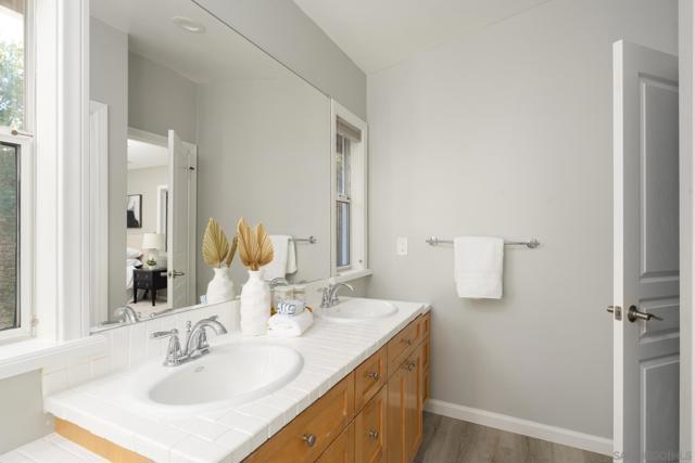 13664 Jack Rabbit Rd, Poway CA: https://media.crmls.org/mediaz/1629b06f-dfc5-4324-ba99-ebde916985e7.jpg