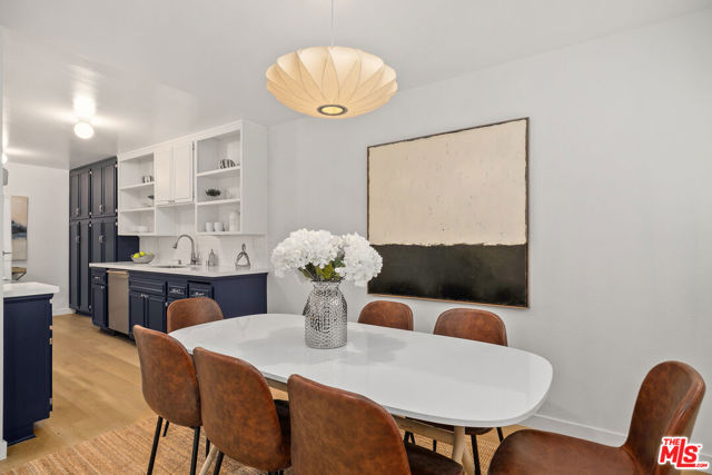 2929 Waverly Drive, Los Angeles CA: https://media.crmls.org/mediaz/162a7d6e-6c12-4606-8ad4-c64ee193f3a2.jpg