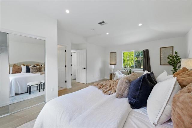 8 Parkgrove Drive, South San Francisco CA: https://media.crmls.org/mediaz/162b5a40-f934-450d-a0a7-d2c140d0ac23.jpg
