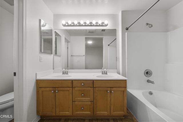 Detail Gallery Image 22 of 40 For 3016 Moonlight Park Ave, Oxnard,  CA 93036 - 3 Beds | 2/1 Baths