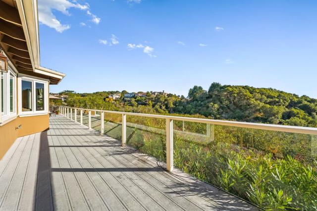 153 Castillo Court, Aptos CA: https://media.crmls.org/mediaz/162c8953-ecf6-4653-96bd-184e22801466.jpg