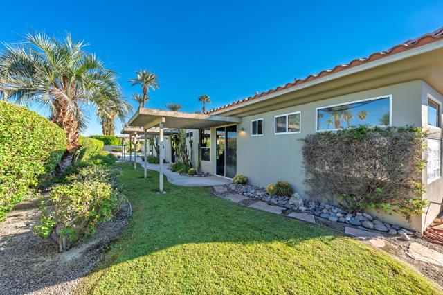 24 Via Elegante, Rancho Mirage, CA 92270