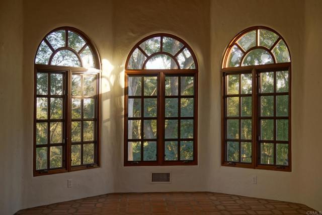 Detail Gallery Image 21 of 63 For 5443 Calzada Del Bosque, Rancho Santa Fe,  CA 92067 - 4 Beds | 3/1 Baths