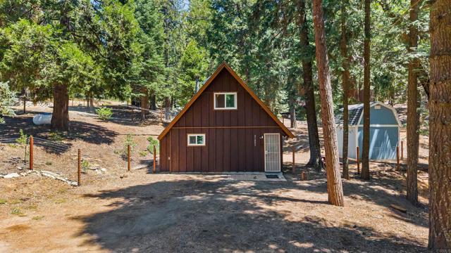 21803 Crestline Road, Palomar Mountain CA: https://media.crmls.org/mediaz/162e0a50-7acf-4c56-8d4c-74d6725ac144.jpg
