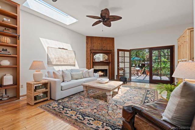 13635 Pine Needles, Del Mar CA: https://media.crmls.org/mediaz/162e128b-7d44-4244-a704-8026458ddf5f.jpg