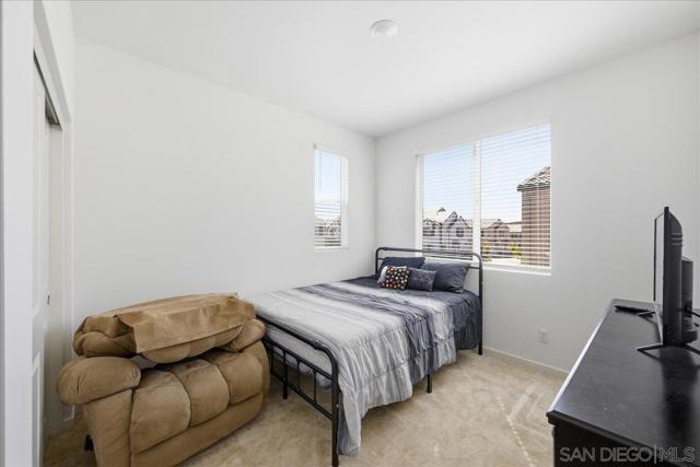 39319 Corvina, Temecula CA: https://media.crmls.org/mediaz/162e9720-2965-45e0-a60d-303c43ec2598.jpg