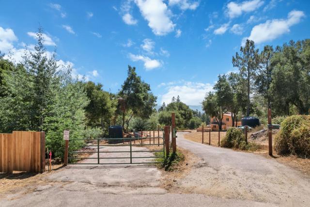 10200 West Drive, Felton CA: https://media.crmls.org/mediaz/162ecb43-dc9b-4630-b175-dd3c71928628.jpg
