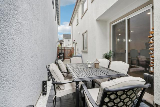 19307 Stonehenge Lane, Marina CA: https://media.crmls.org/mediaz/16300bdc-7cea-49c9-b77e-b514ea3ab74f.jpg