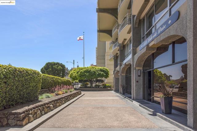 1555 Lakeside Dr, Oakland CA: https://media.crmls.org/mediaz/16306ee4-18a2-44e1-b74e-999f88ab653e.jpg