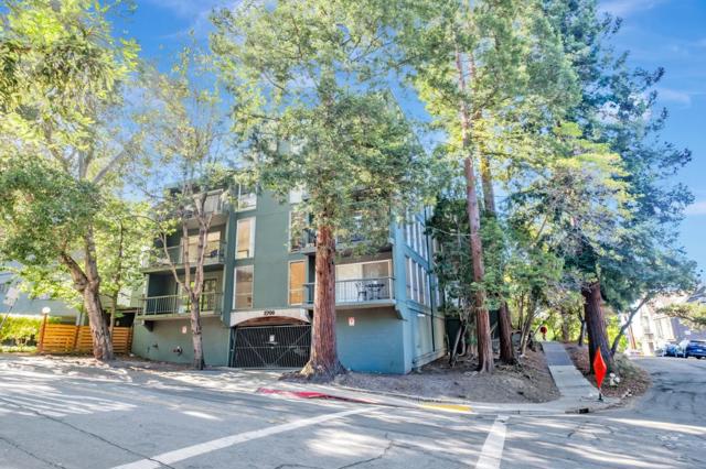 2700 Le Conte Avenue, Berkeley CA: https://media.crmls.org/mediaz/1630906e-edd3-45ed-8d86-0e3dadafdfc8.jpg