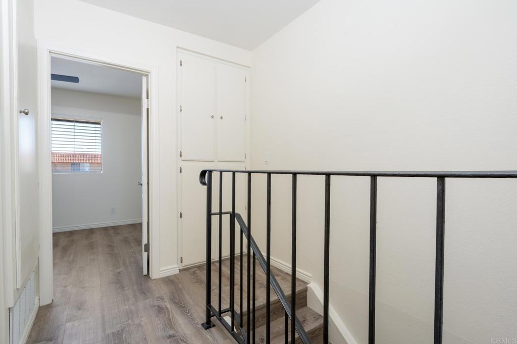 587 Beverly Pl - photo 16
