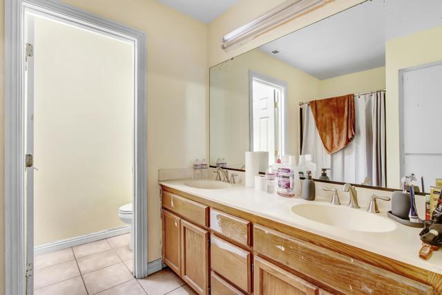 30485 Anaconda Ct, Temecula CA: https://media.crmls.org/mediaz/1632b9dd-435e-41c0-b31a-217ab10ba53a.jpg