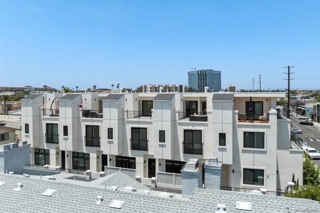 3780 32nd St, San Diego CA: https://media.crmls.org/mediaz/163340fa-5964-4cd5-8b95-ad4d0eb3aa35.jpg