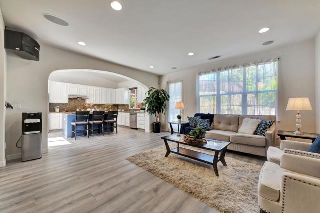 4062 Chieri Court, San Jose CA: https://media.crmls.org/mediaz/163403e0-15a0-4530-8b96-2c9fc5869246.jpg