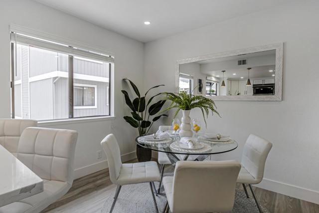 155 Monte Villa Court, Campbell CA: https://media.crmls.org/mediaz/16349a94-a8a8-4ece-aa9c-837a63d94950.jpg