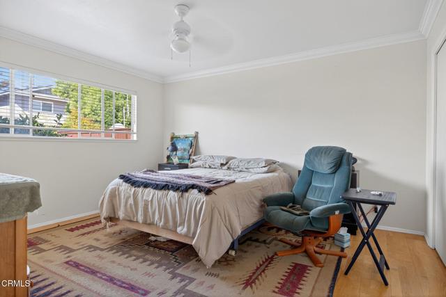 2833 Sailor Avenue, Ventura CA: https://media.crmls.org/mediaz/1634ba41-43c1-48e1-9e36-ceb4a5ba2313.jpg