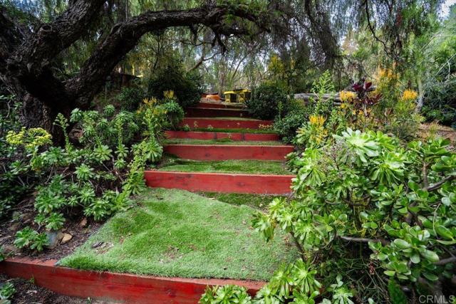 4210 Black Mountain Road, La Mesa CA: https://media.crmls.org/mediaz/1634f6de-9ef1-4378-b7ba-e352128d653f.jpg