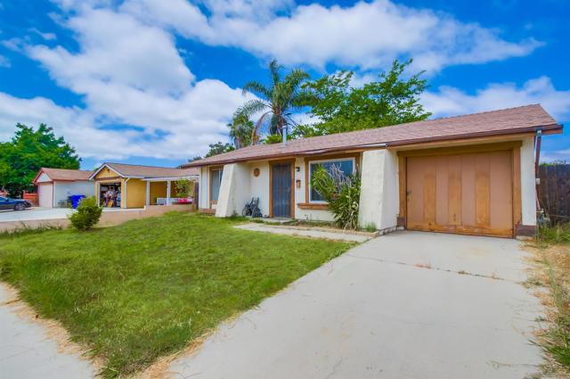 8816 Pagoda Way, San Diego CA: https://media.crmls.org/mediaz/163559c3-1541-4935-aa03-15fe2e8fb307.jpg