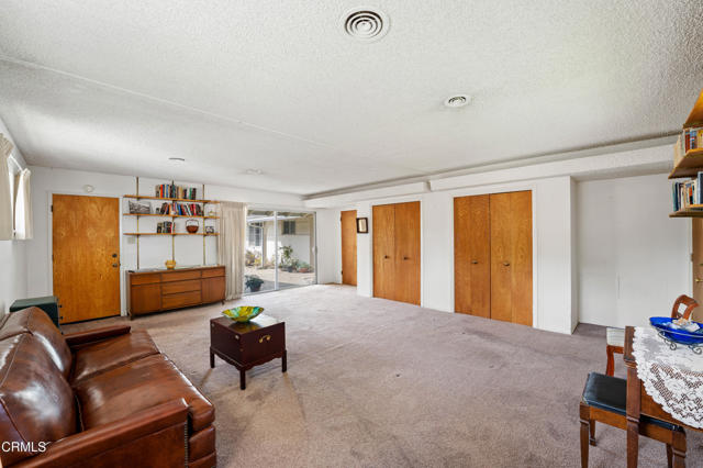 Detail Gallery Image 16 of 41 For 194 Dean Ct, Ventura,  CA 93003 - 4 Beds | 2/1 Baths