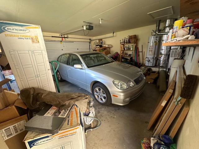 130 Nissen Road, Salinas CA: https://media.crmls.org/mediaz/16379fd1-e8a5-4ab9-99f7-387b8a533f28.jpg