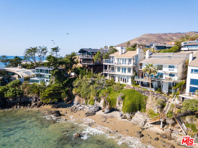 31532 VICTORIA POINT Road, Malibu, California 90265, 4 Bedrooms Bedrooms, ,4 BathroomsBathrooms,Single Family Residence,For Sale,VICTORIA POINT,23330943