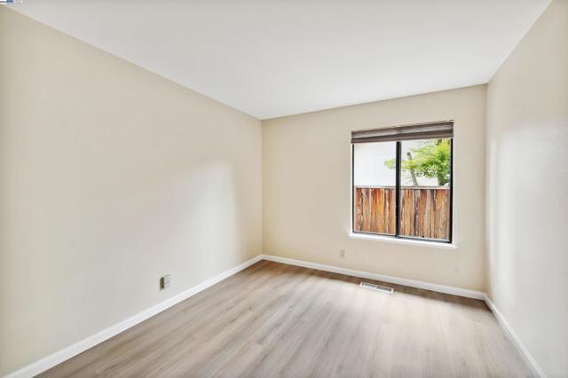 4182 Garatti Court, Pleasanton CA: https://media.crmls.org/mediaz/1638d99e-0da8-44d5-aed4-f6495e112b96.jpg