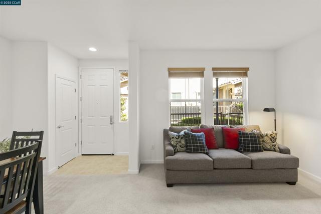113 Carmel St, San Pablo CA: https://media.crmls.org/mediaz/163a1f9f-6b07-45ab-8124-df01ad2d3e30.jpg