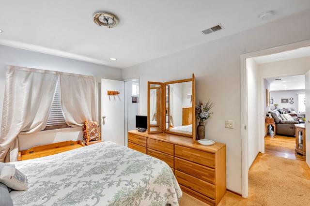 2941 Fleetwood Drive, San Bruno CA: https://media.crmls.org/mediaz/163ad3ee-49d2-46ca-91d1-4d8d5ede523a.jpg
