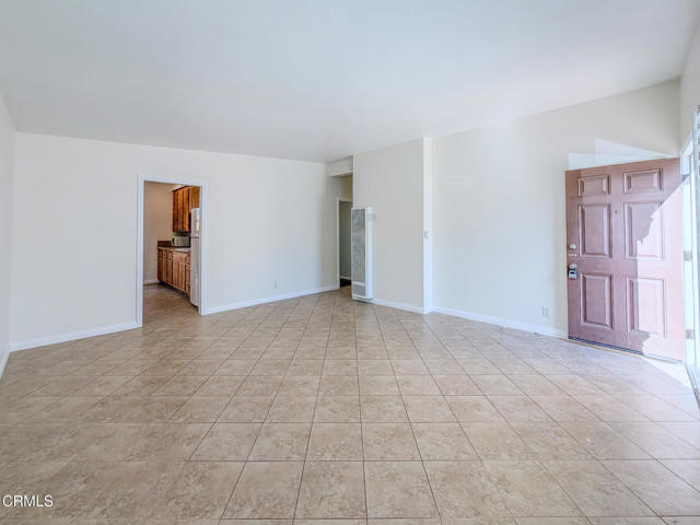 Detail Gallery Image 3 of 35 For 1065 Belfast Ln, Ventura,  CA 93001 - 3 Beds | 1 Baths