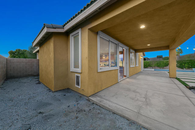 43820 Cape Cod Court, Indio CA: https://media.crmls.org/mediaz/163c55a4-512c-4eb7-b44f-c8442bec998d.jpg
