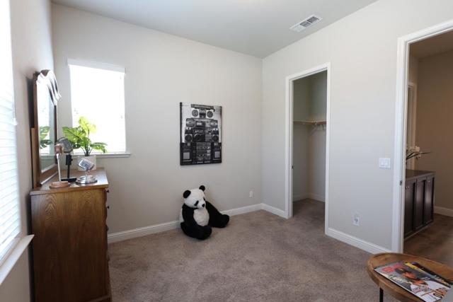 478 Logan Way, Marina CA: https://media.crmls.org/mediaz/163c6afc-b4bf-490b-b12c-bae60c4c1d1e.jpg