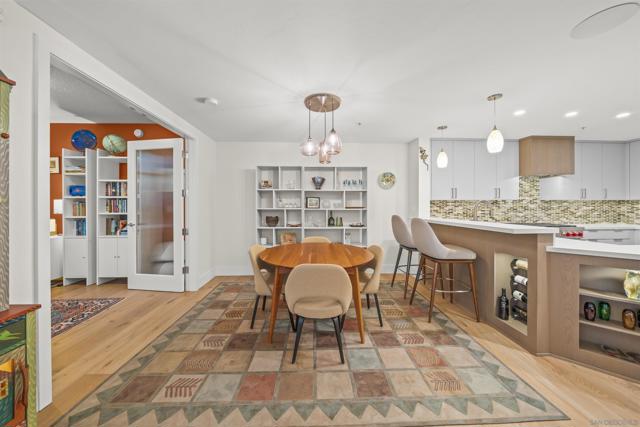 1199 Pacific Hwy, San Diego CA: https://media.crmls.org/mediaz/163cbf54-2d55-4282-b100-d0cb09fed738.jpg